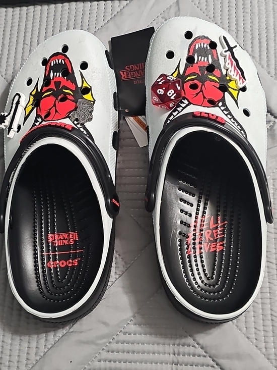 Crocs STRANGER THINGS Hellfire Classic Clog 211507-90H White Unisex M-9 W-11 NEW main image 7